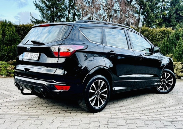 Ford Kuga cena 69900 przebieg: 204214, rok produkcji 2018 z Tarczyn małe 781